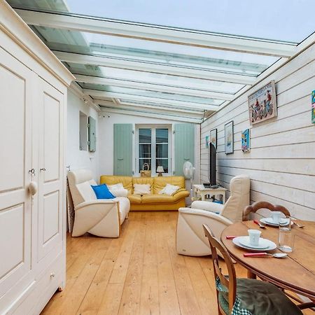 Nice Studio With Veranda Nearby The Beach In La Flotte - Welkeys Екстериор снимка